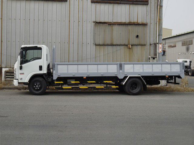 xe-tai-isuzu-5-9-tan-thung-lung-nqr75le4-4 xe-tai-isuzu-5-9-tan-thung-lung-nqr75le4-4
